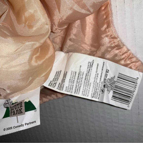 Mask - Picture 4 of 5